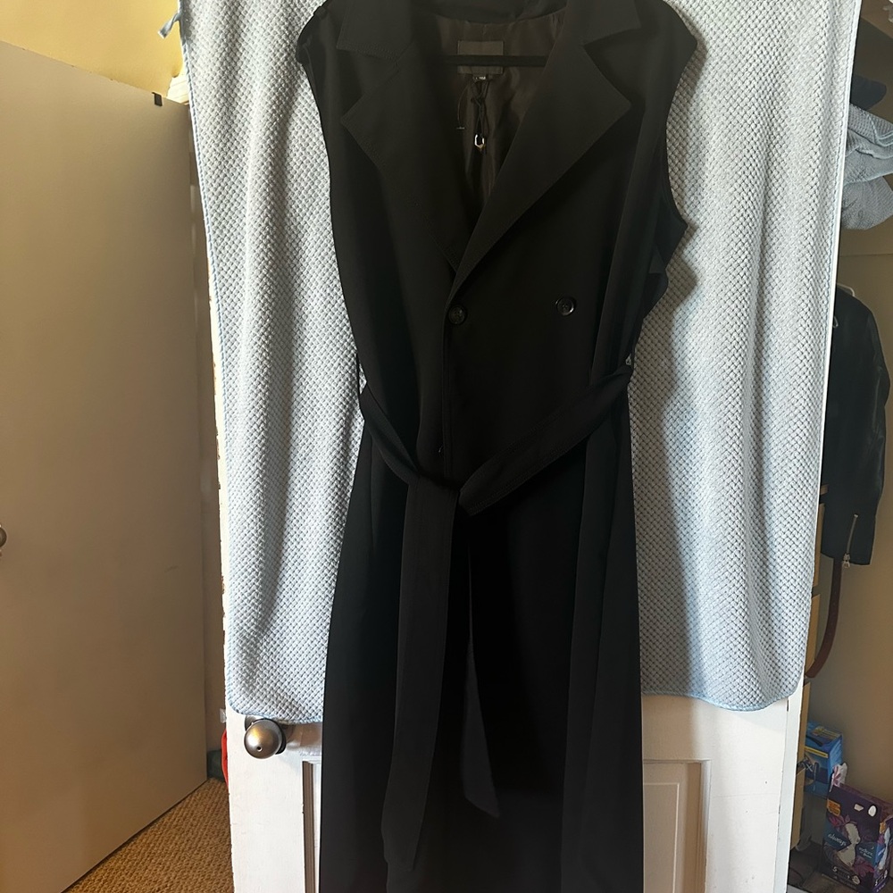 Black Sleeveless Trench Coat Dress